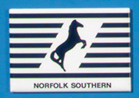 Norfolk Southern Thoroughbred Magnet